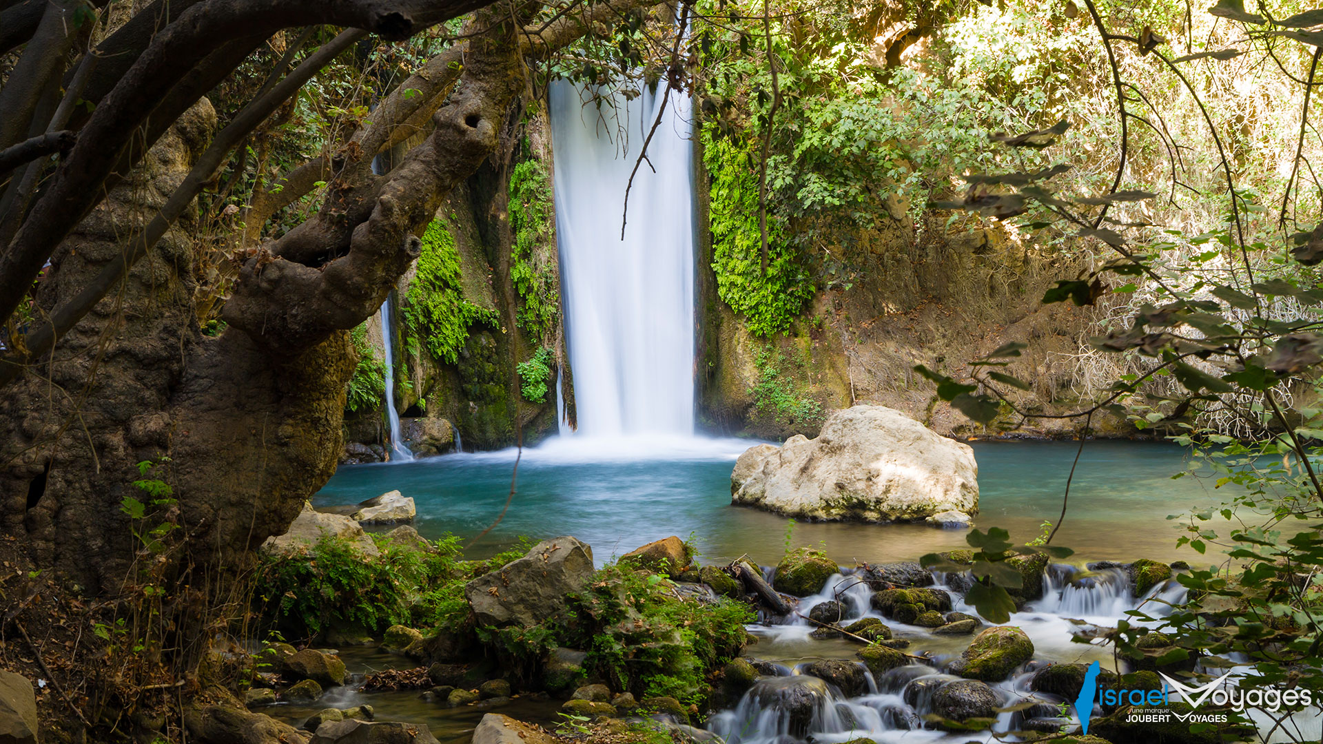 Banias, l'une des sources du Jourdain en Haute-Galilée