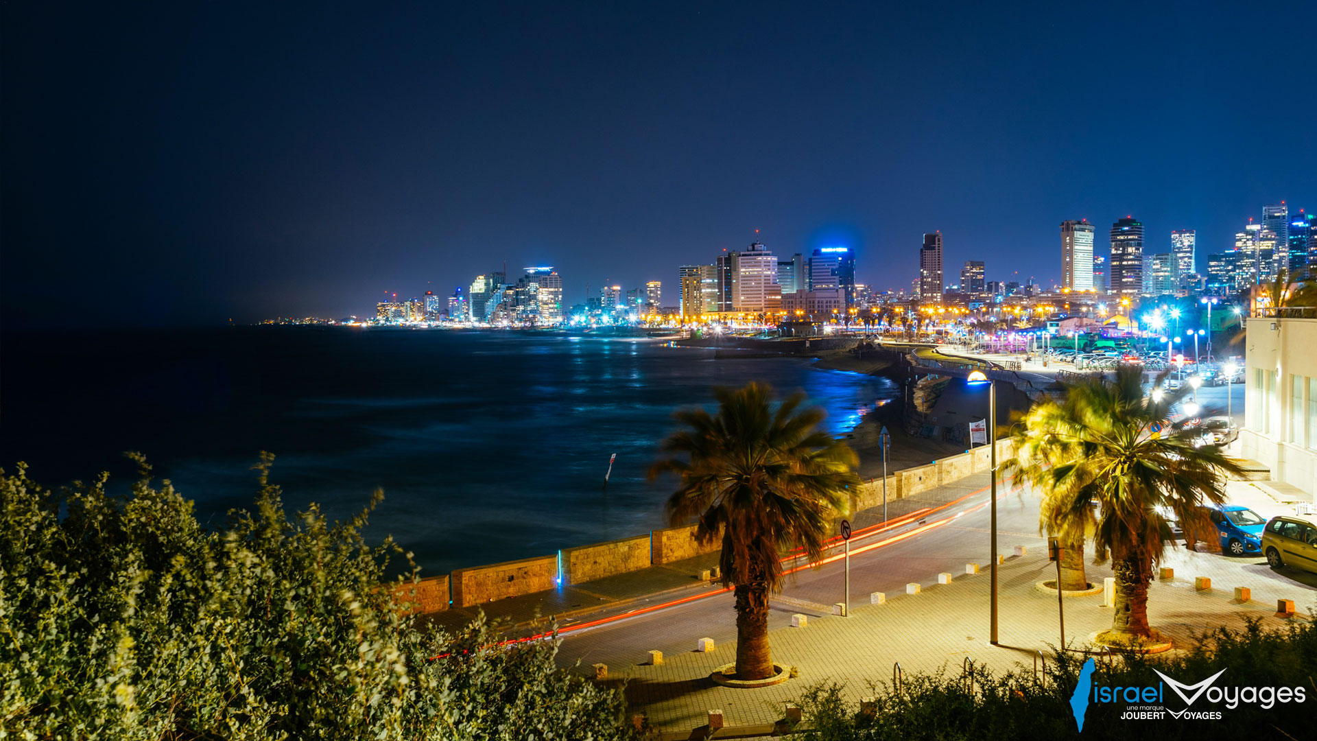 Baie de Tel Aviv, nuit lumineuse